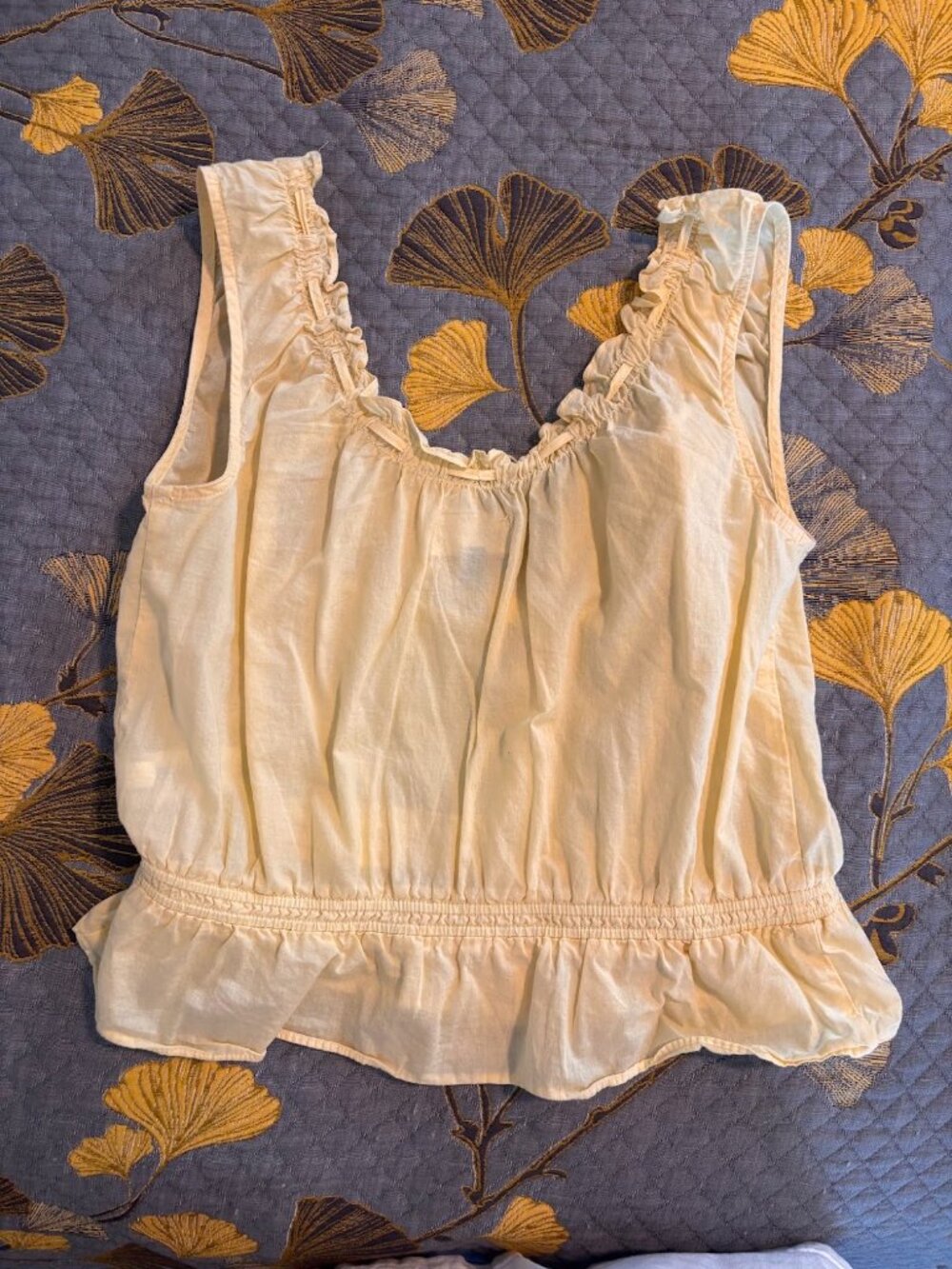 Yellow Tank - Picture 4 of 4